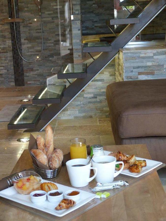 L'Eveil Des Sens Hotel Châteauneuf-le-Rouge Eksteriør billede